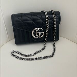 Authentic Gucci bag, black leather, barely worn